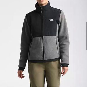 The North Face Women’s Denali Jacket